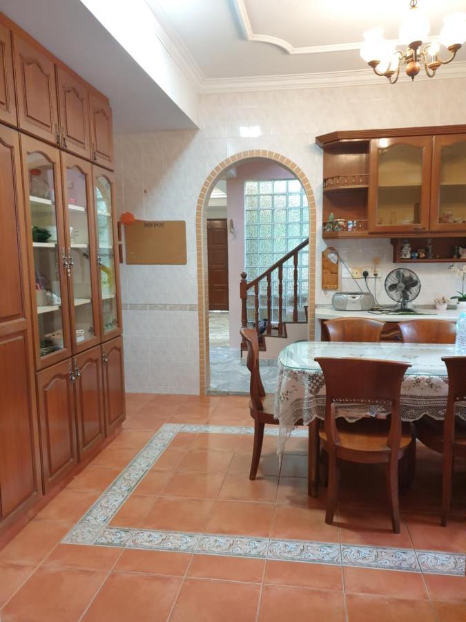 Lavender Impian Homestay Kajang Exterior photo